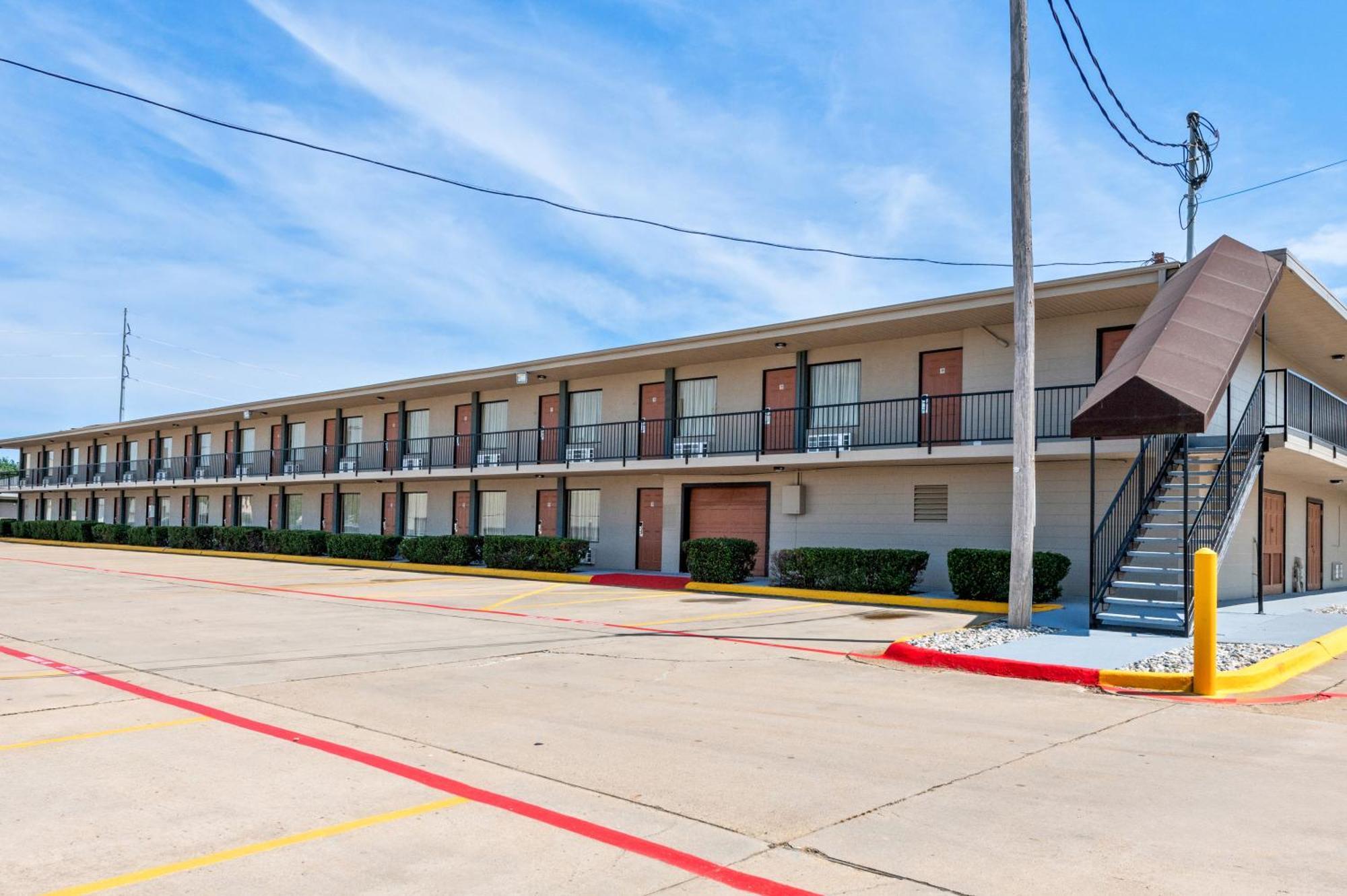 Econo Lodge Texarkana I-30 Экстерьер фото