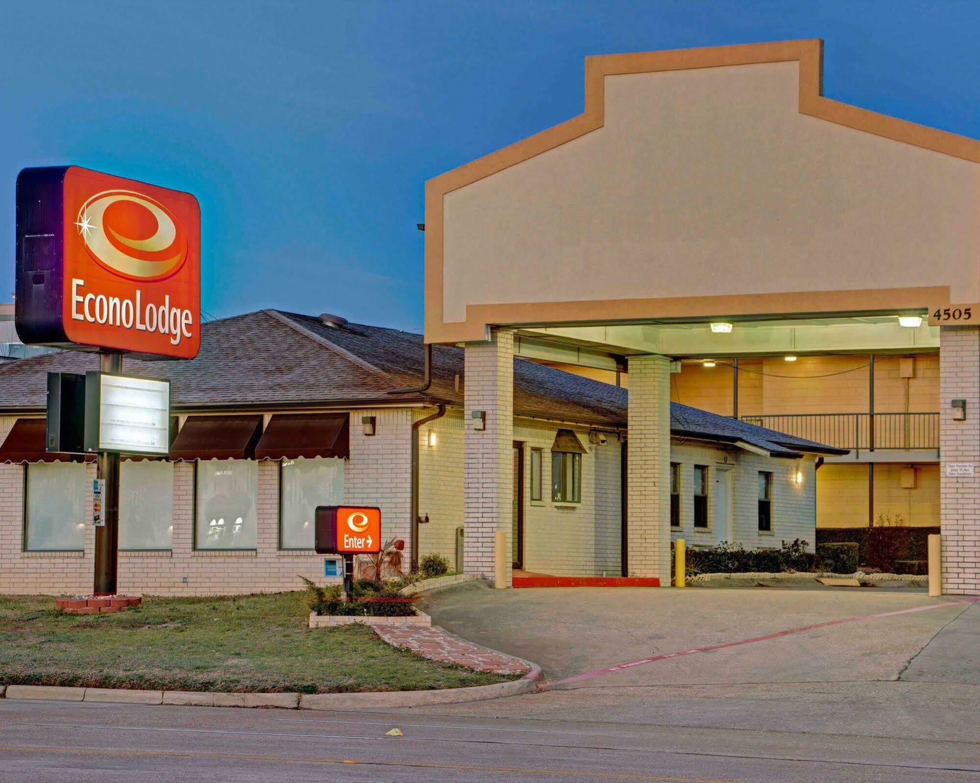 Econo Lodge Texarkana I-30 Экстерьер фото